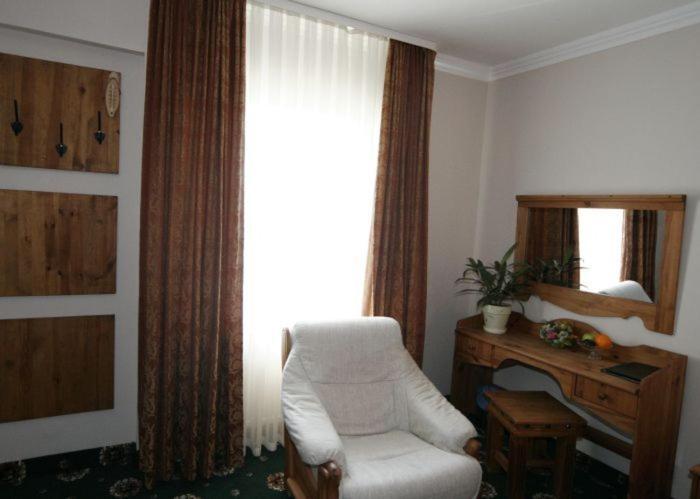 Hotel Orlinoye Gnezdo Subottsi Habitación foto